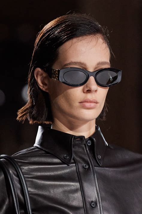 miu miu round sunglasses|miu sunglasses 2022.